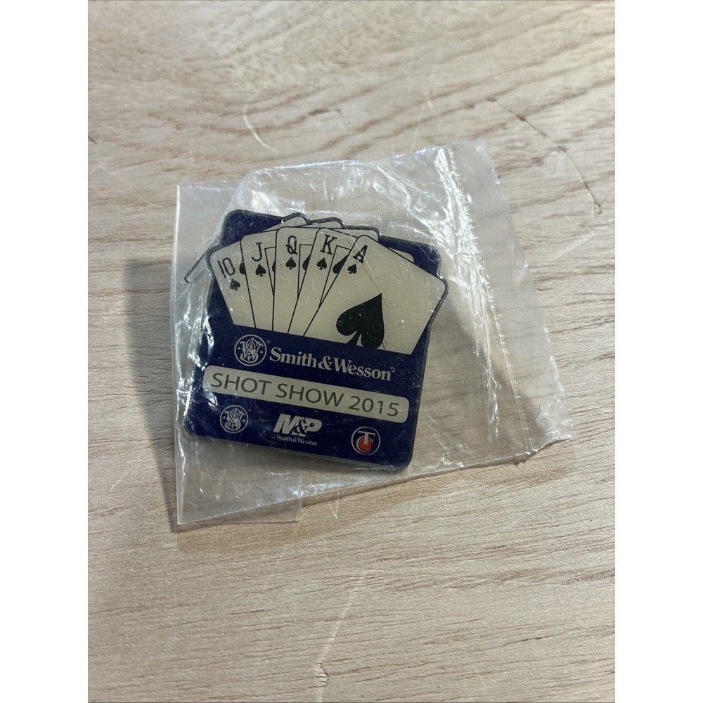 Shot Show 2015 Smith & Wesson Rare Pin New‎ - RARE Las Vegas, Nevada